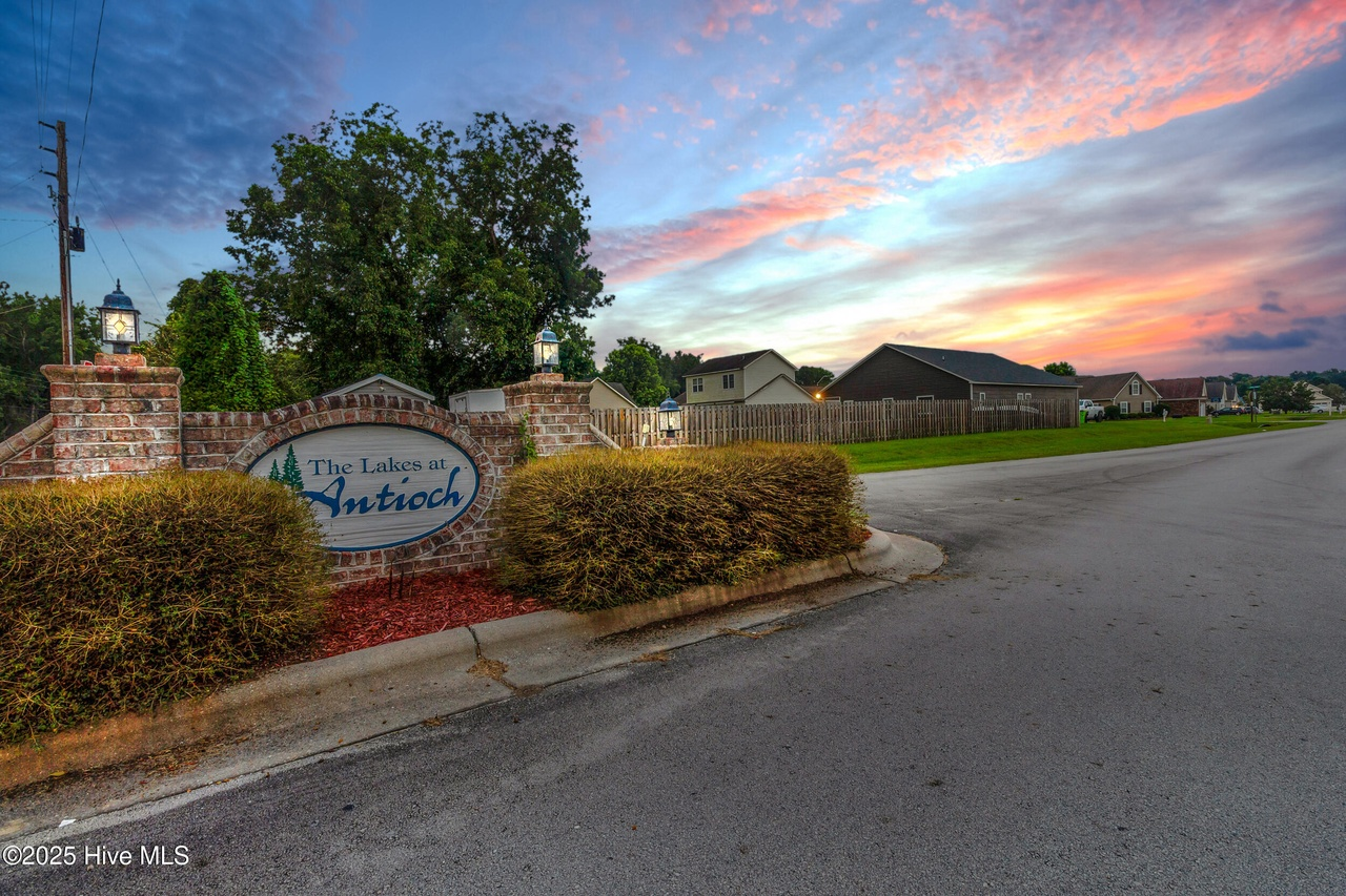 Stunning Lakeside Home Brings Charm and Modern Living Together